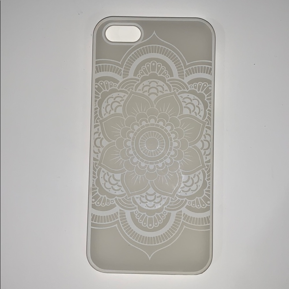 White Flower iPhone 5/5S/SE Case